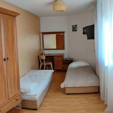 "U Latarnika" Przy Cichej 9 Daire Kolobrzeg Dış mekan fotoğraf
